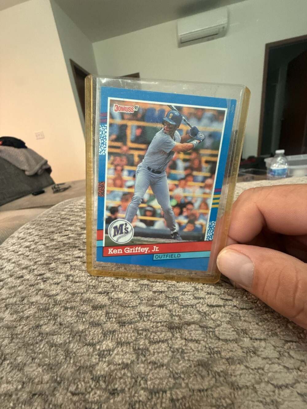 1991 Donruss Ken Griffey Jr. #77 Series 1 Baseball Card Error - No Dot After INC